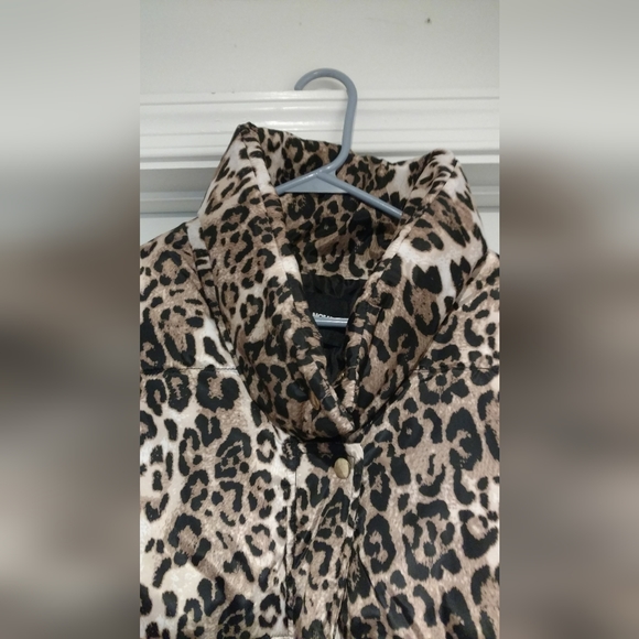 Fashion Nova Puffer Jacket - Picture 3 of 8